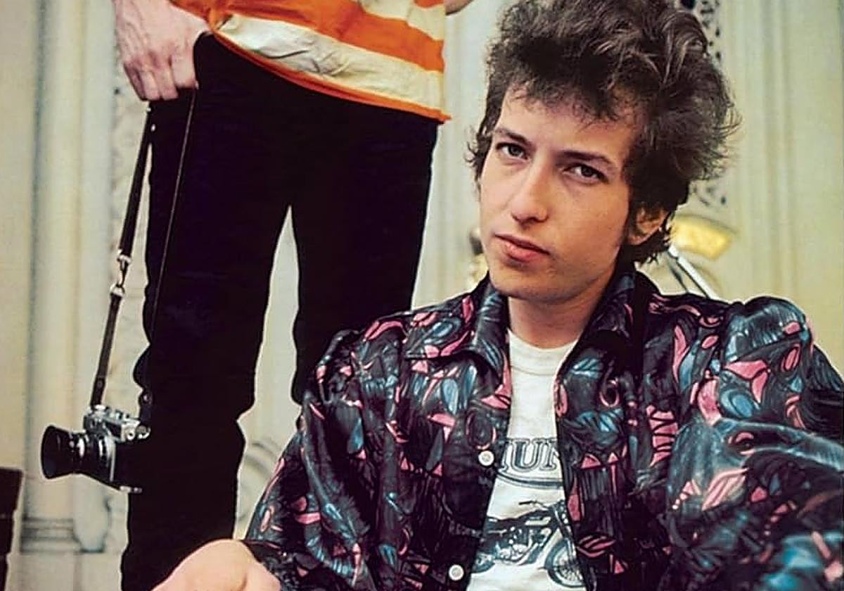 Bob Dylan, portadaren argazki mitikoan.