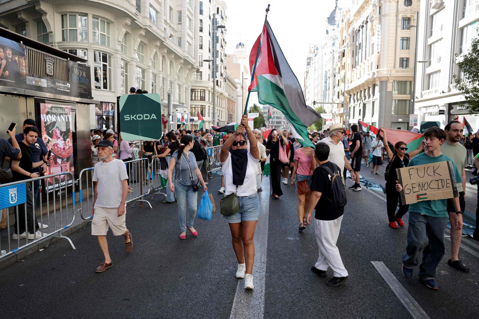 Los disturbios que han obligado a suspender la última etapa de La Vuelta