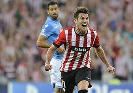 Ibai Gómez celebra un gol ante el Nápoles en 2014.