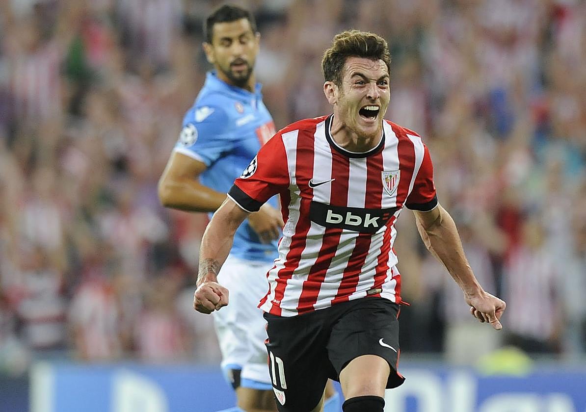 Ibai Gómez celebra un gol ante el Nápoles en 2014.