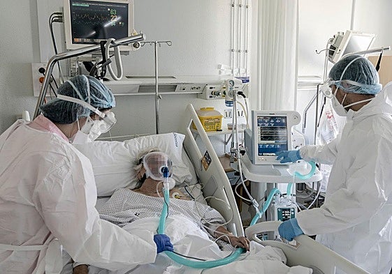 Imagen archiva a esta información de una unidad de cuidados respiratorios.