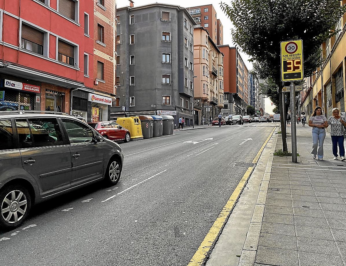 «El radar de Lehendakari Aguirre hace tiempo que ha dejado de ser disuasorio», lamenta Sagarrak.