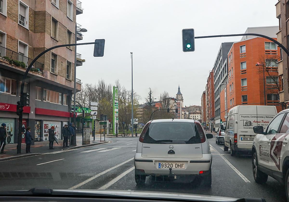 Cruce de Portal de Arriaga con Simón de Anda en el que una patrulla de la Policía Local detectó al ladrón.