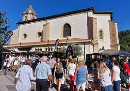 El Día de Gangas es uno de los actos más multitunarios de estos festejos.