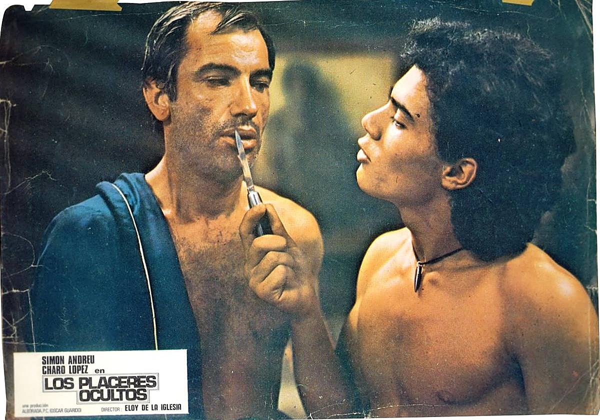 Simón Andreu era un ejecutivo enamorado de un joven de los barrios bajos en 'Los placeres ocultos' (1977).