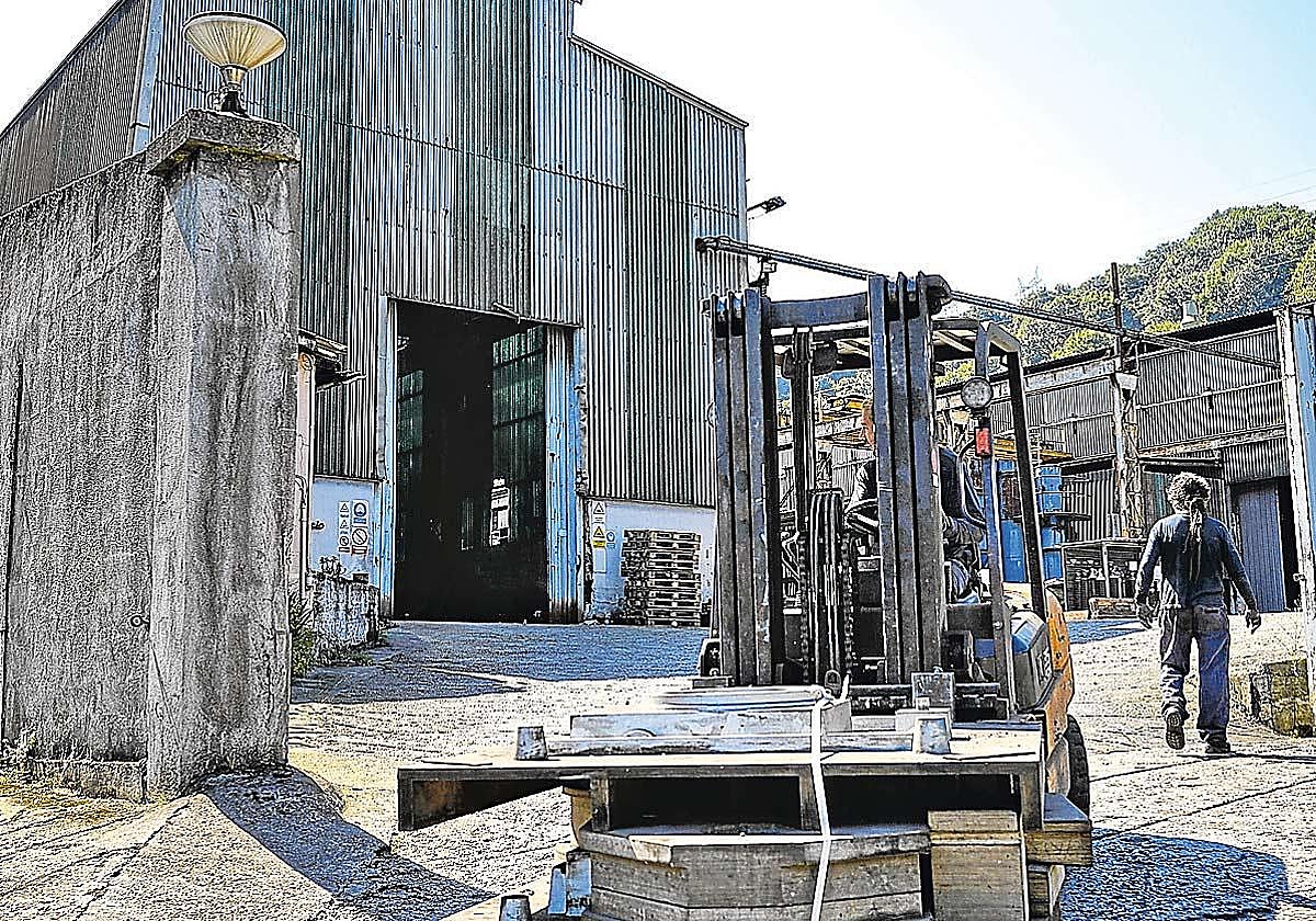 Fundiciones Palacio ha trabajado en proyectos importantes como la fabricación de piezas para las esclusas del Canal de Panamá.