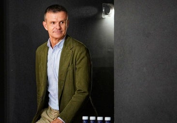 Uriarte tira la piedra y esconde la mano