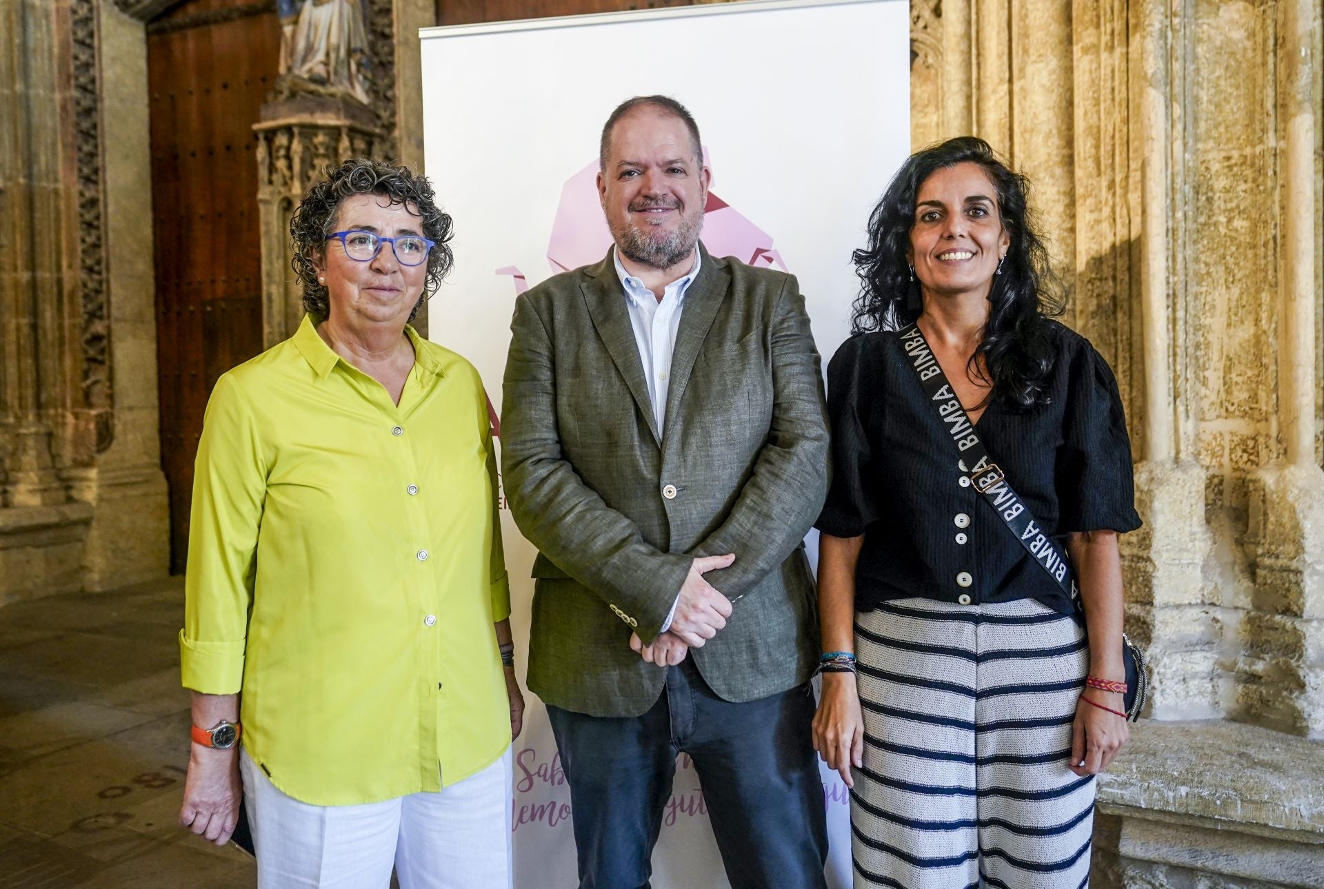 Milagros López de Ocáriz, Oscar Valdivielso y Patricia Sanz García.