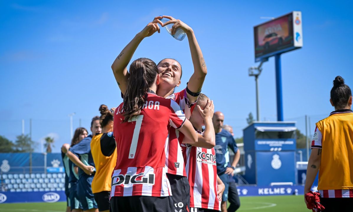 El Athletic sobrevive y empata con una jugadora menos durante una hora