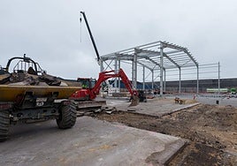 Obras de la planta Biscay Eco Aggregates en el muelle AZ1 del Puerto de Bilbao.