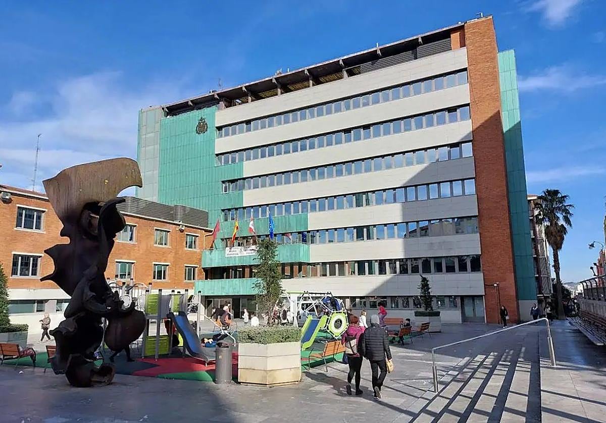 Barakaldo presenta un plan económico para obtener el préstamo de 21,6 millones