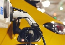 ¿Puedo instalar un punto de recarga para el coche eléctrico en mi plaza de garaje? ¿Quién paga la factura?