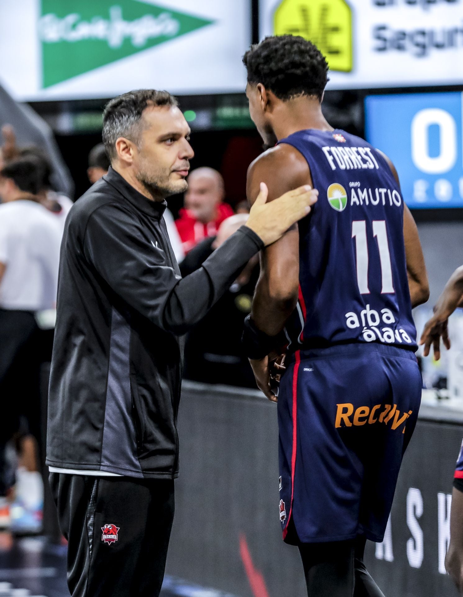 Las mejores imágenes del Baskonia-Pallacanestro Trieste