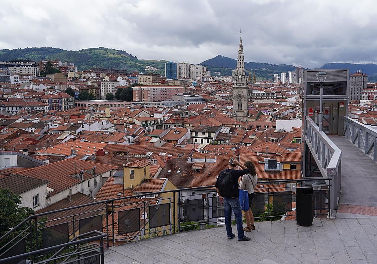 El Gobierno vasco pagará hasta 800 euros a los propietarios que cedan sus inmuebles al programa Bizigune.