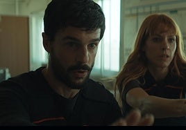 Alejo Sauras y Maggie Civantos protagonizan 'El libro negro de las horas'.