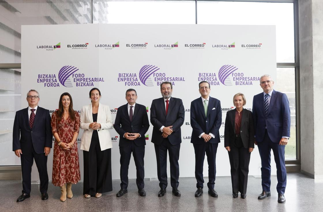 Oscar Villasante, Susana Andrés Gorgojo, Itxaso Berrojalbiz, Adolfo Plaza, Javier Ormazabal, Enrique de Ybarra, Ainara Basurko e Iñigo Barrenechea.
