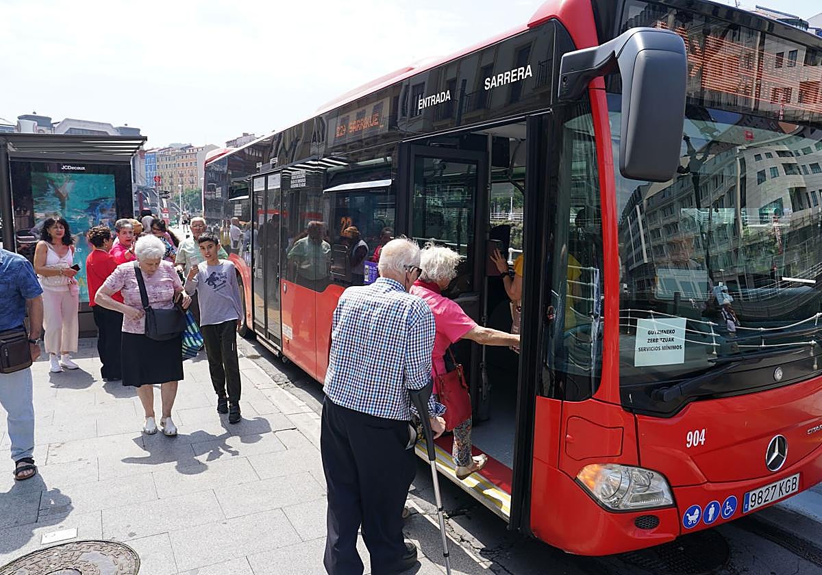 Bilbobus alcanza su récord de viajeros de los últimos 17 años