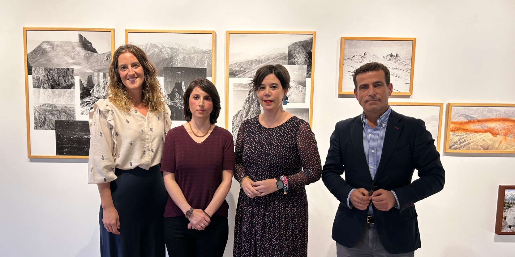 La directora del Museo de Arte e Historia, Garazi Arrizabalaga; la artista chilena Ros Boisier; la concejala de Cultura, Paule Sánchez (PNV); y el concejal, Carlos García (PP) inauguraron la muestra.
