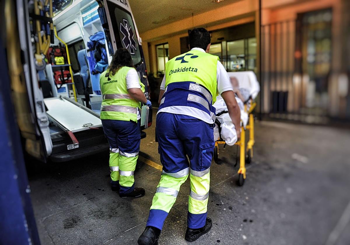 La mitad de los vascos que sufren un infarto no llama al 112