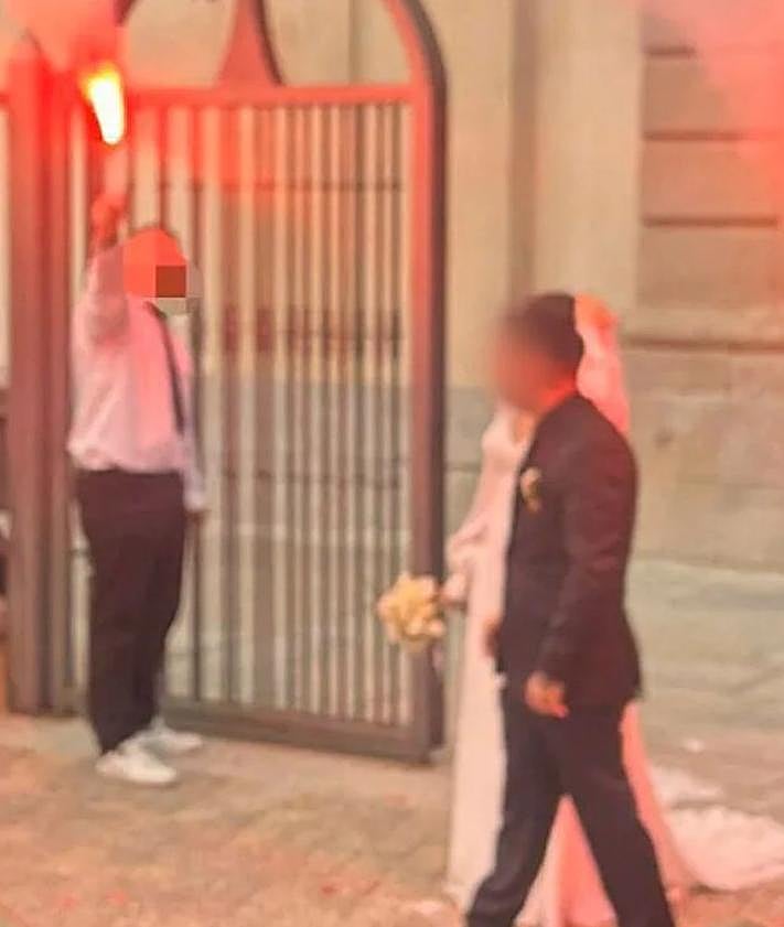 Imagen secundaria 2 - Quién es &#039;El Ratilla&#039;, el cabecilla del grupo neonazi &#039;Suburbios Firm&#039; detenido después de su boda