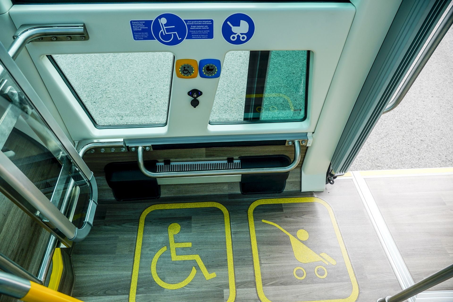 Así son los nuevos autobuses urbanos de Vitoria