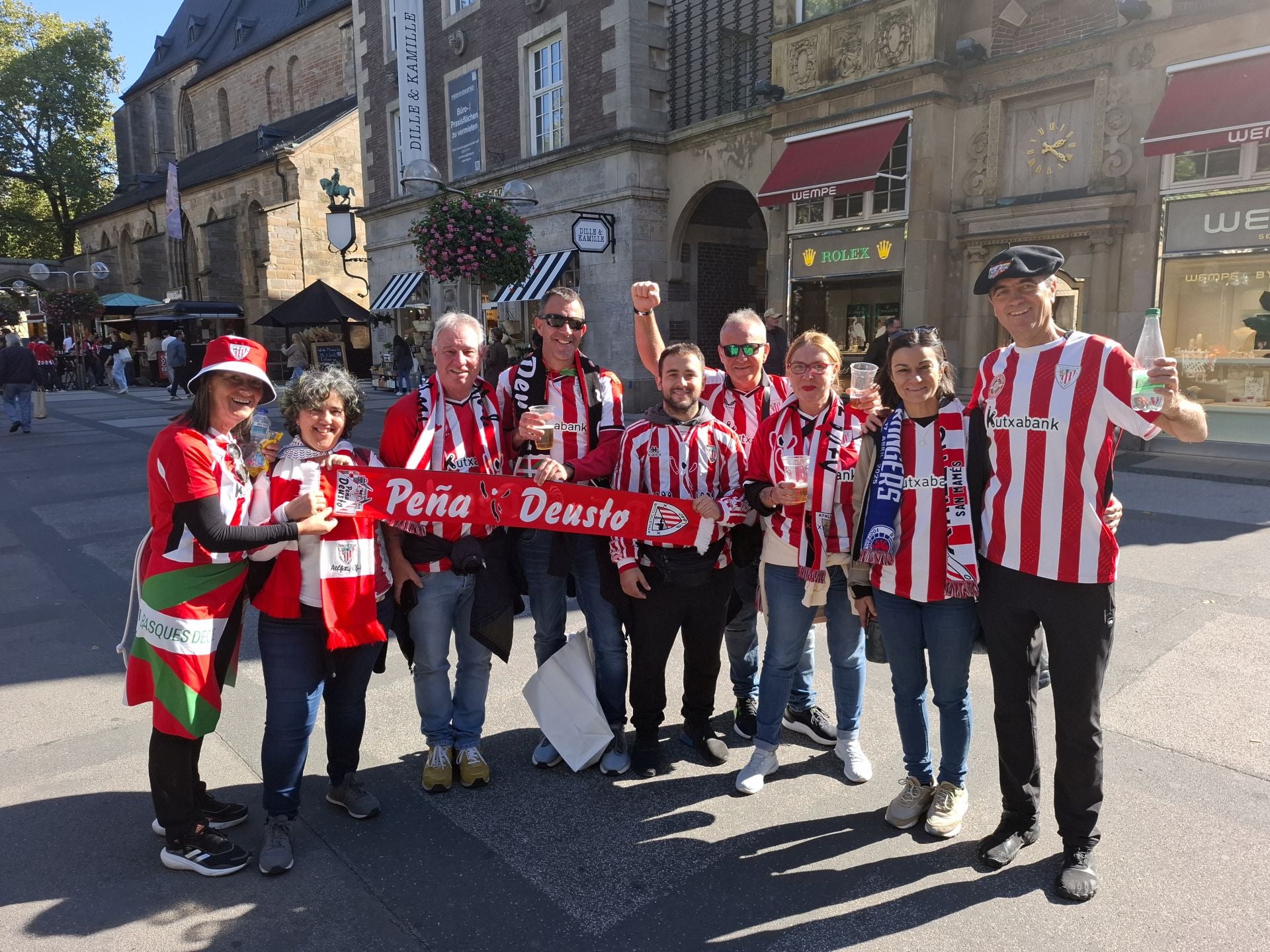 Todas las imágenes del ambiente previo al Borussia Dortmund-Athletic