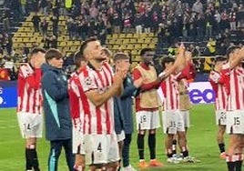 El detalle del Athletic al término del encuentro con sus 4.000 hinchas