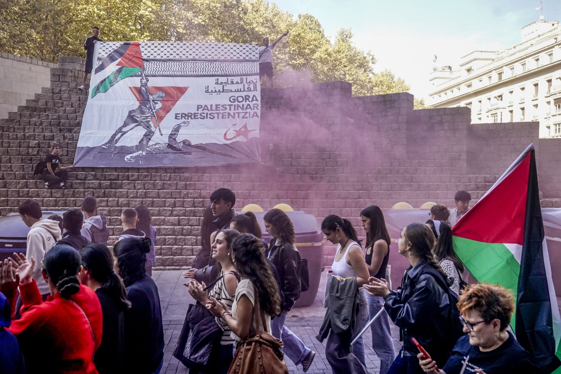 Las imágenes de las protestas propalestina en Vitoria