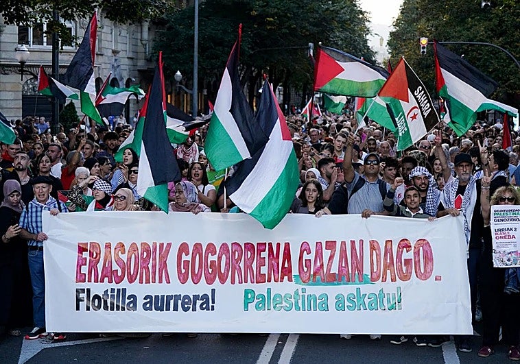 Multitudinaria manifestación este jueves en Bilbao.