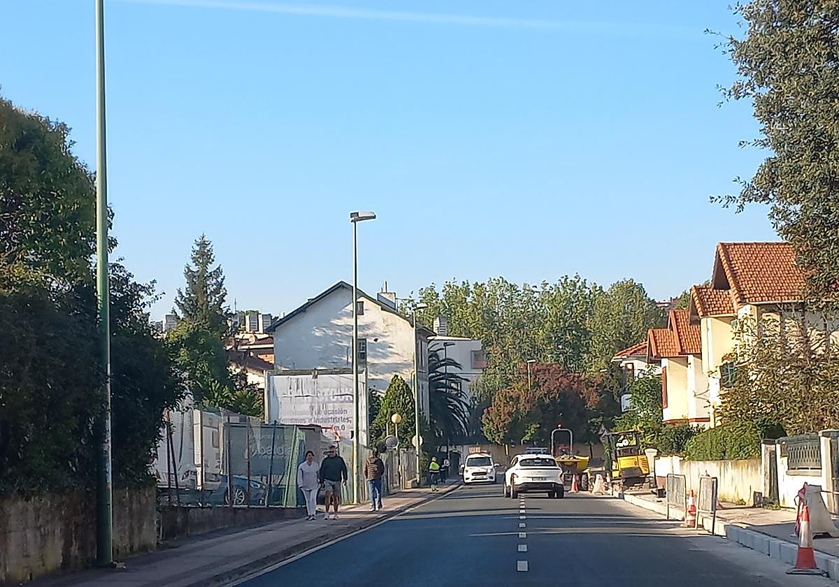 La Avenida Salsidu es el vial más usado por los nuevos vecinos para dirigirse hacia carreteras como el corredor de Uribe Kosta y la Avanzada.
