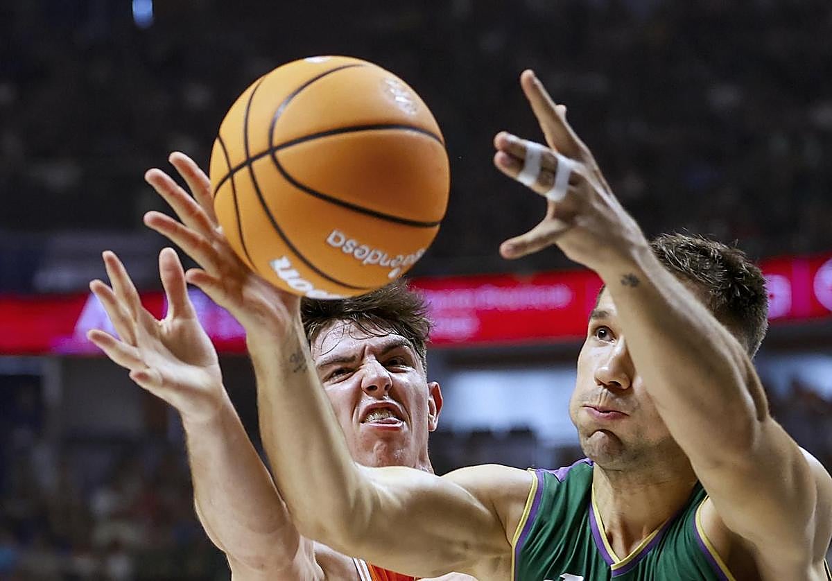 Sulejmanovic, con pasado en Miribilla, juega ahora en el Unicaja.