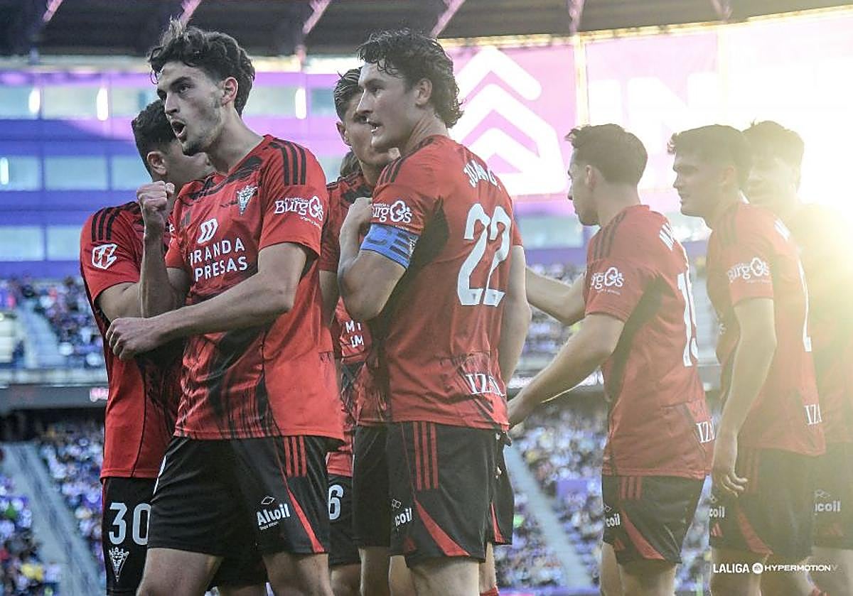 El equipo exhibió energía.