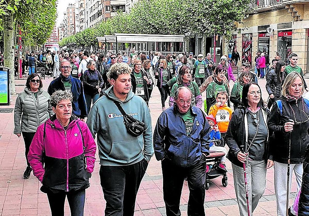 Se inscribieron más de 450 personas.