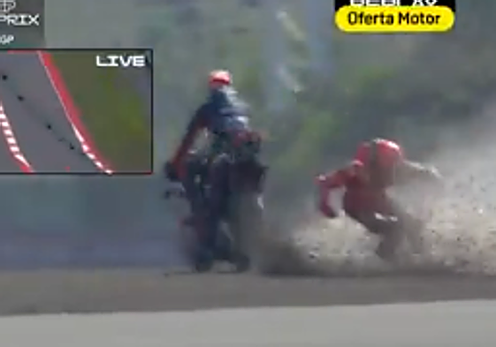 Marc Márquez se rompe y Fermín Aldeguer se estrena en la carrera más loca de Moto GP