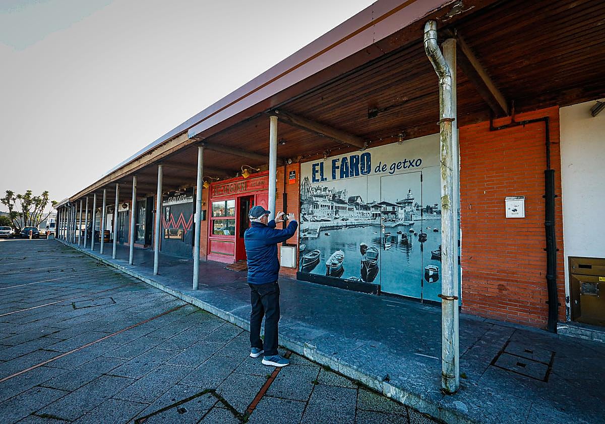 Únicamente un establecimiento hostelero, el Sylver´s, se mantiene abierto desde el cambio de concesionaria el año pasado.