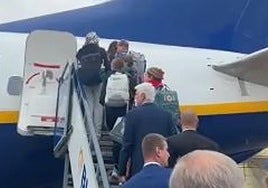 Un presidente del gobierno sorprende a todos volando con Ryanair