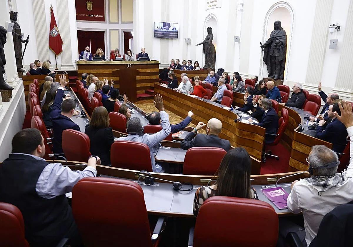Las Juntas Generales de Álava modificarán su reglamento al quedarse desfasado en apenas doce años