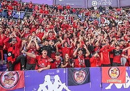 El equipo mirandesista estuvo arropado en Zorrilla por una afición cuyo comportamiento en el estadio fue ejemplar.