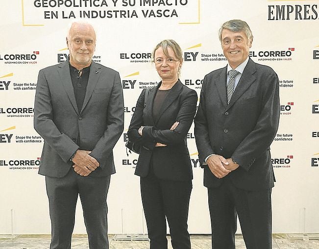 Manu Mosteiro, Verónica Portell y Jon Ander de las Fuentes.