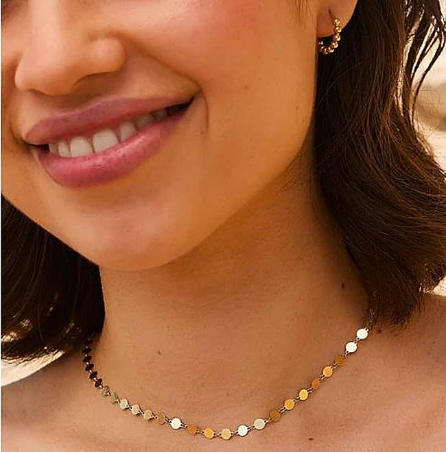 El collar Mahatma es otro de sus bestsellers.