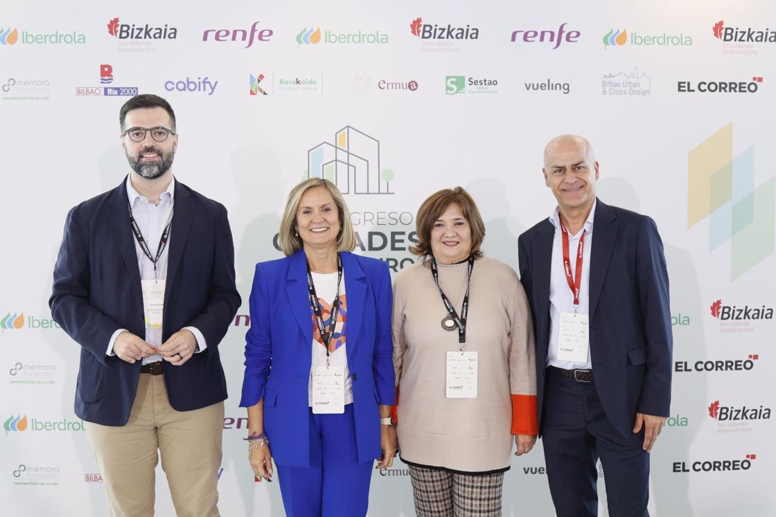 Gorka Álvarez, Amaia del Campo, Rosalía Herrera y Juan Alberto Viejo.