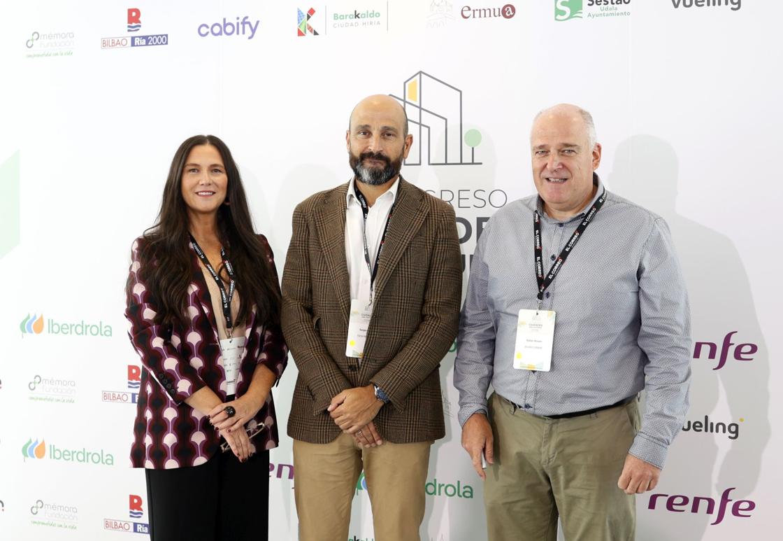 Patricia Álvarez, Sergio Serna y Xabier Arruza.