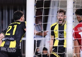 El Barakaldo firma una heroica remontada