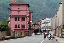 Imagen de archivo de la calle Larrazabal de Basauri