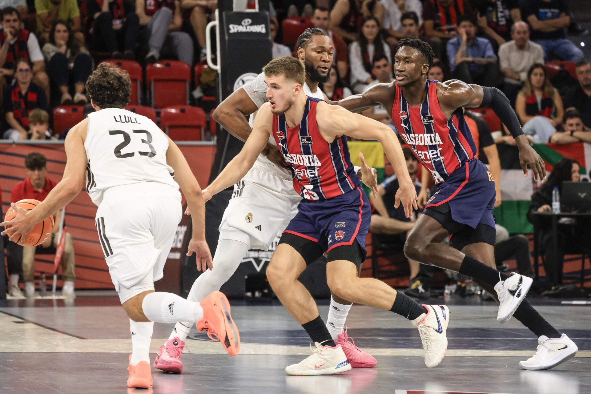 Las mejores imágenes del Baskonia-Real Madrid