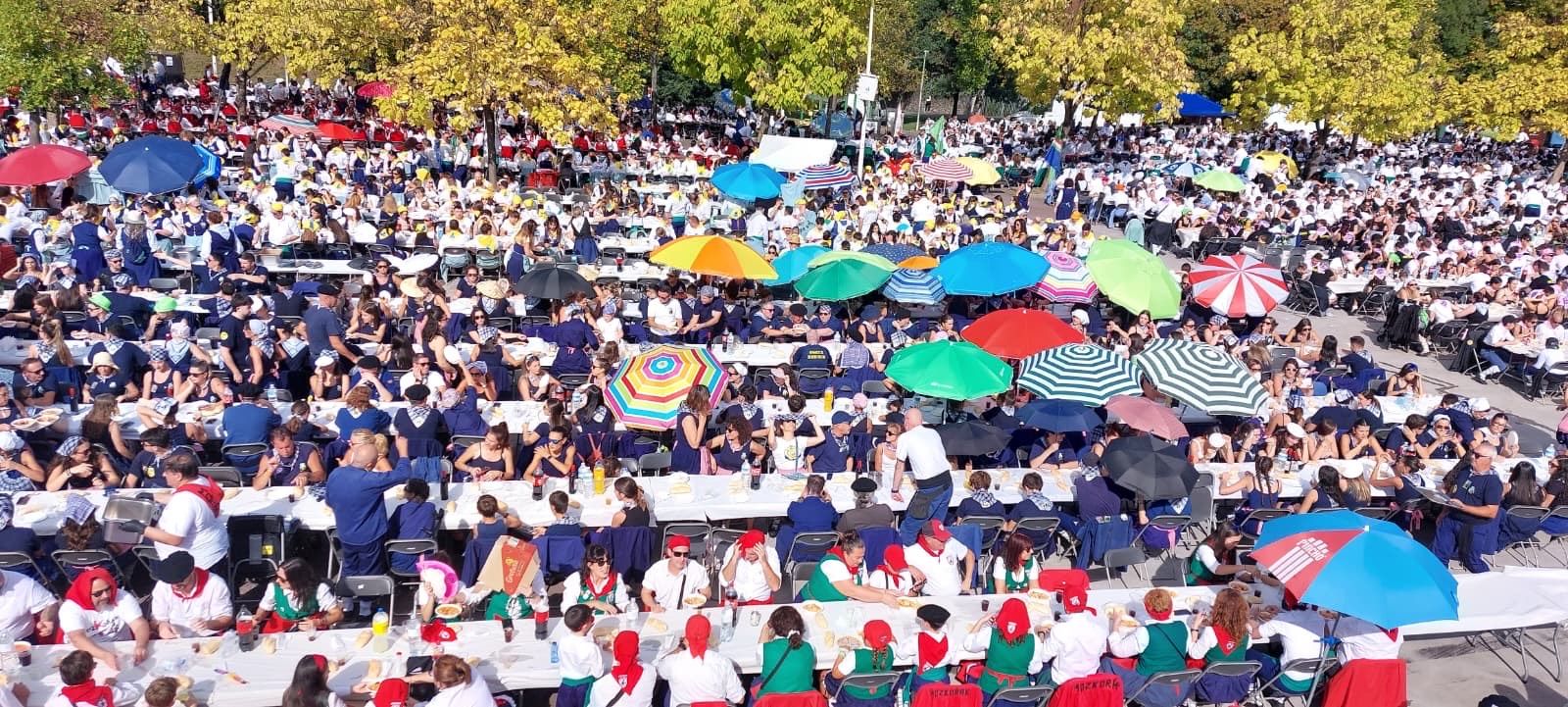 Basauri se entrega a San Fausto