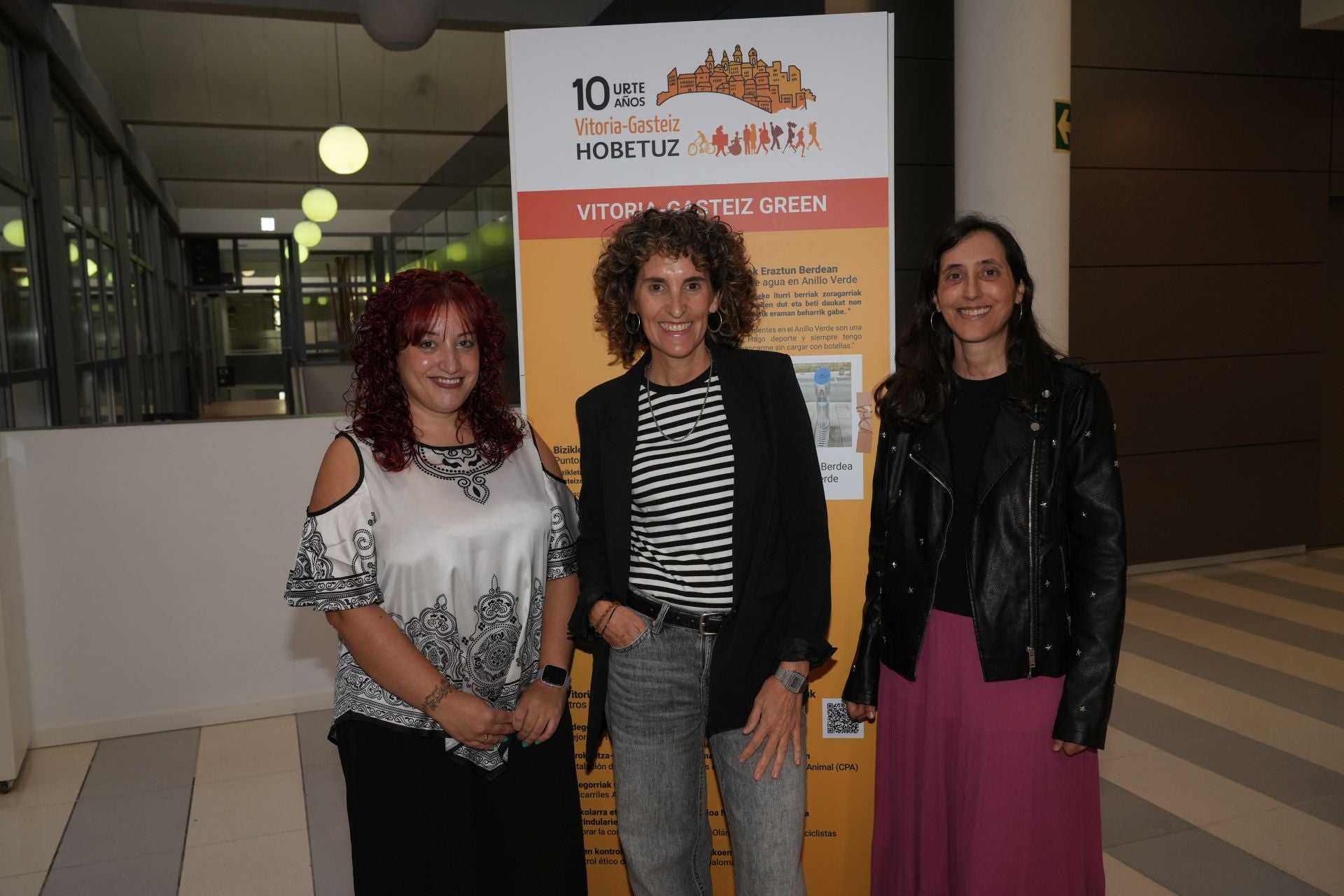 Estitxu Jiménez, Laura Cortés y Rocío Márquez.