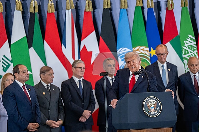 Ave Donald, los líderes del mundo te saludan