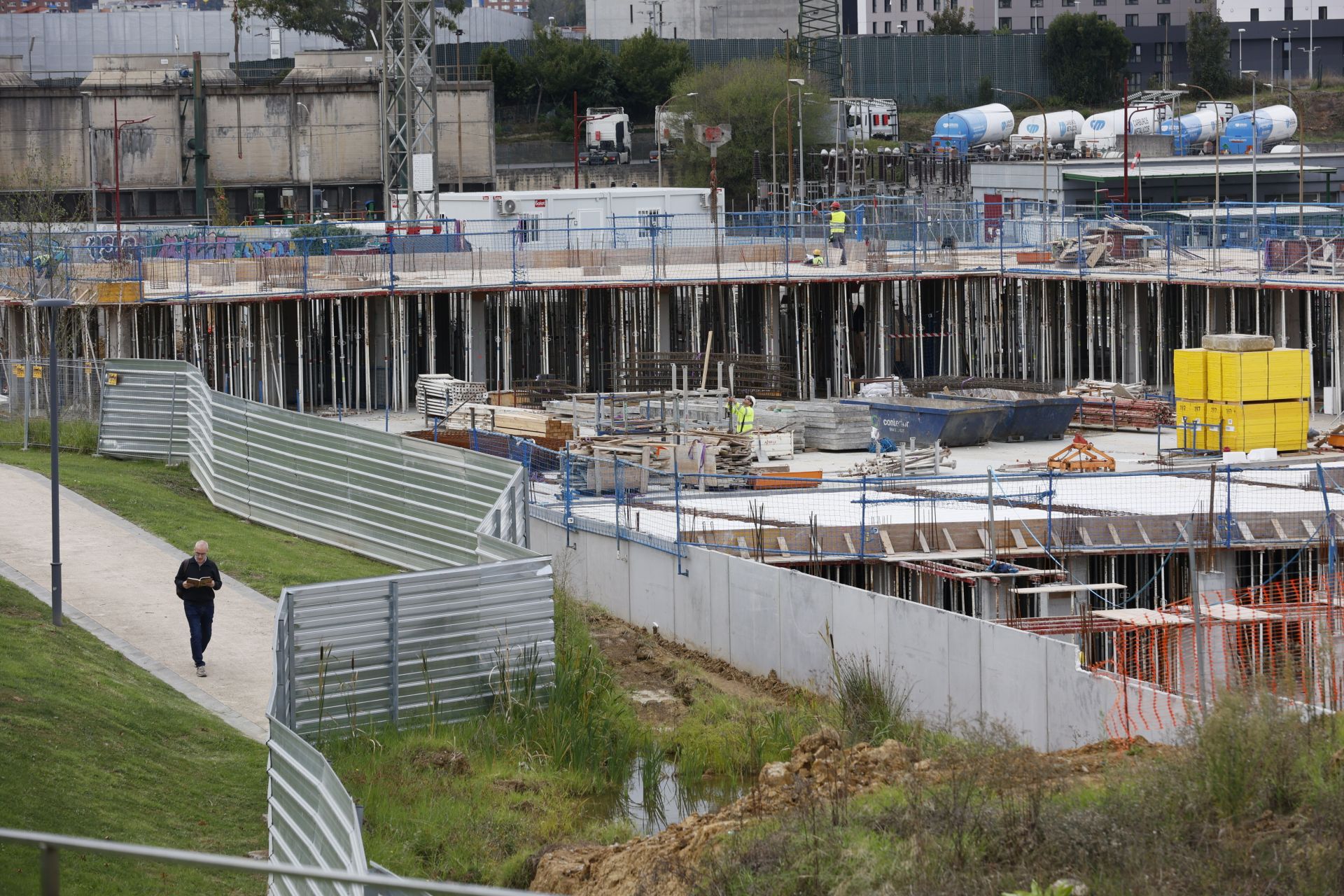 Obras en una promoción de viviendas en Barakaldo.