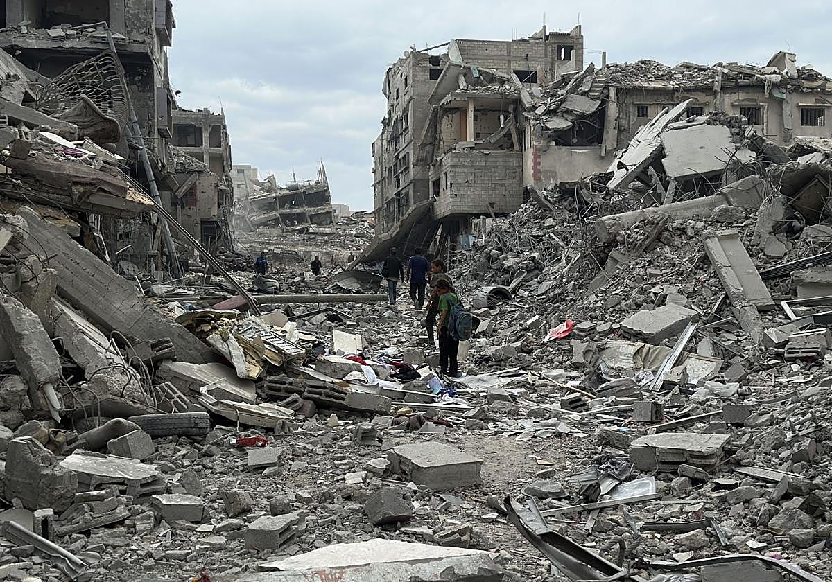 Ruinas en un barrio de Ciudad de Gaza.